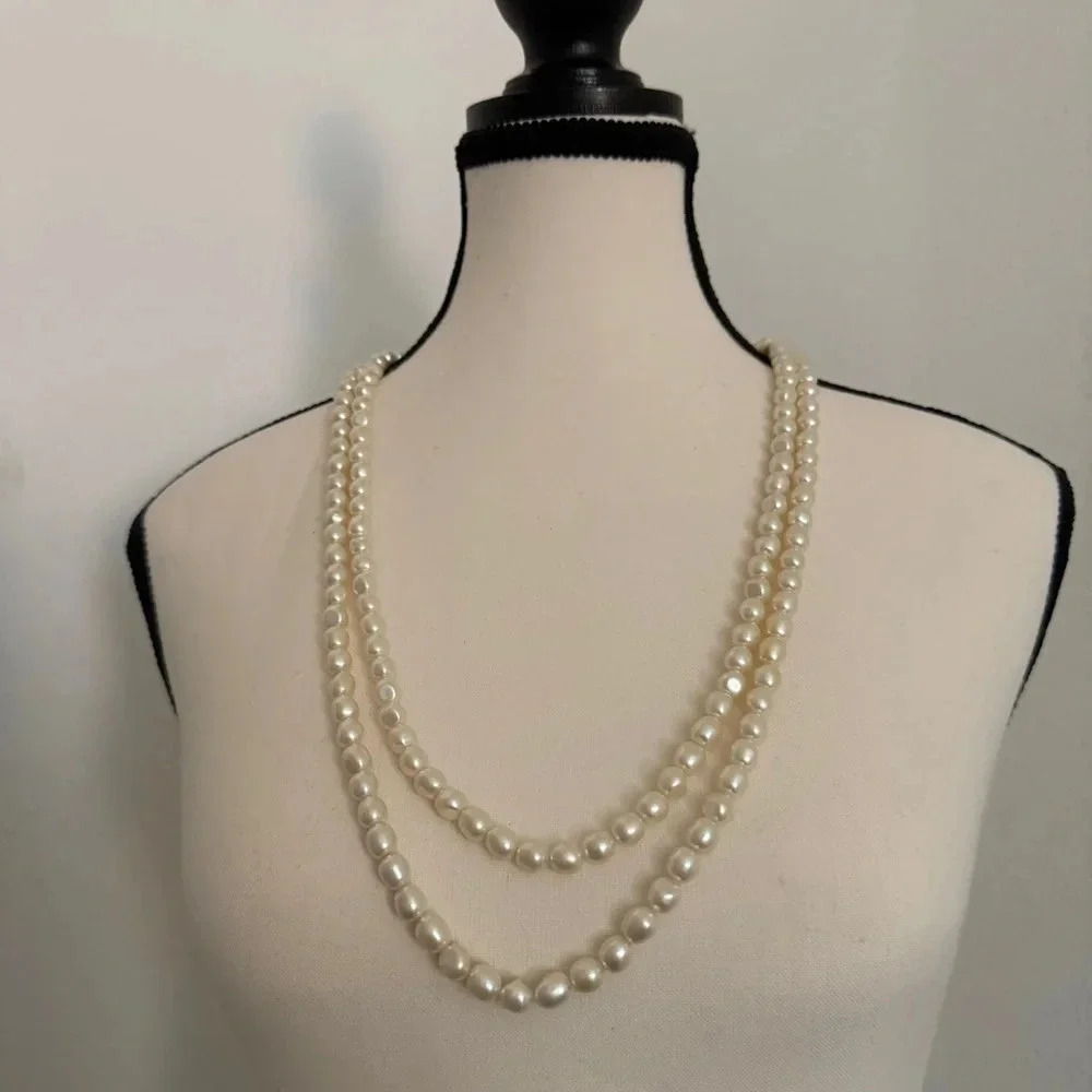 Faux pearl Strand- Long- Layered- Lightweight- Classic